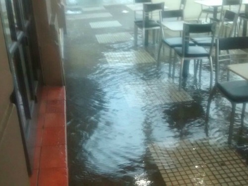 lluvia cafe argentino